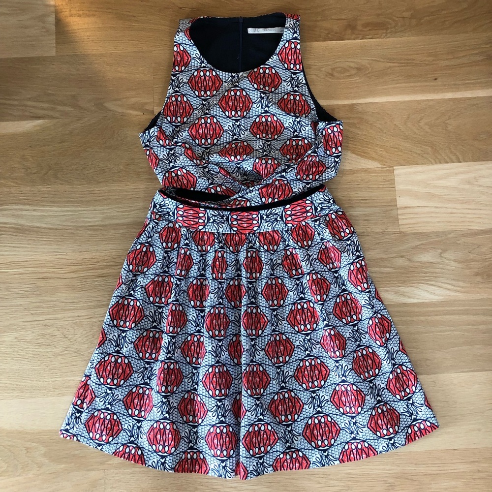 Zara dress small great for the 4th of July!